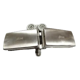 Glass to glass connector with Roller